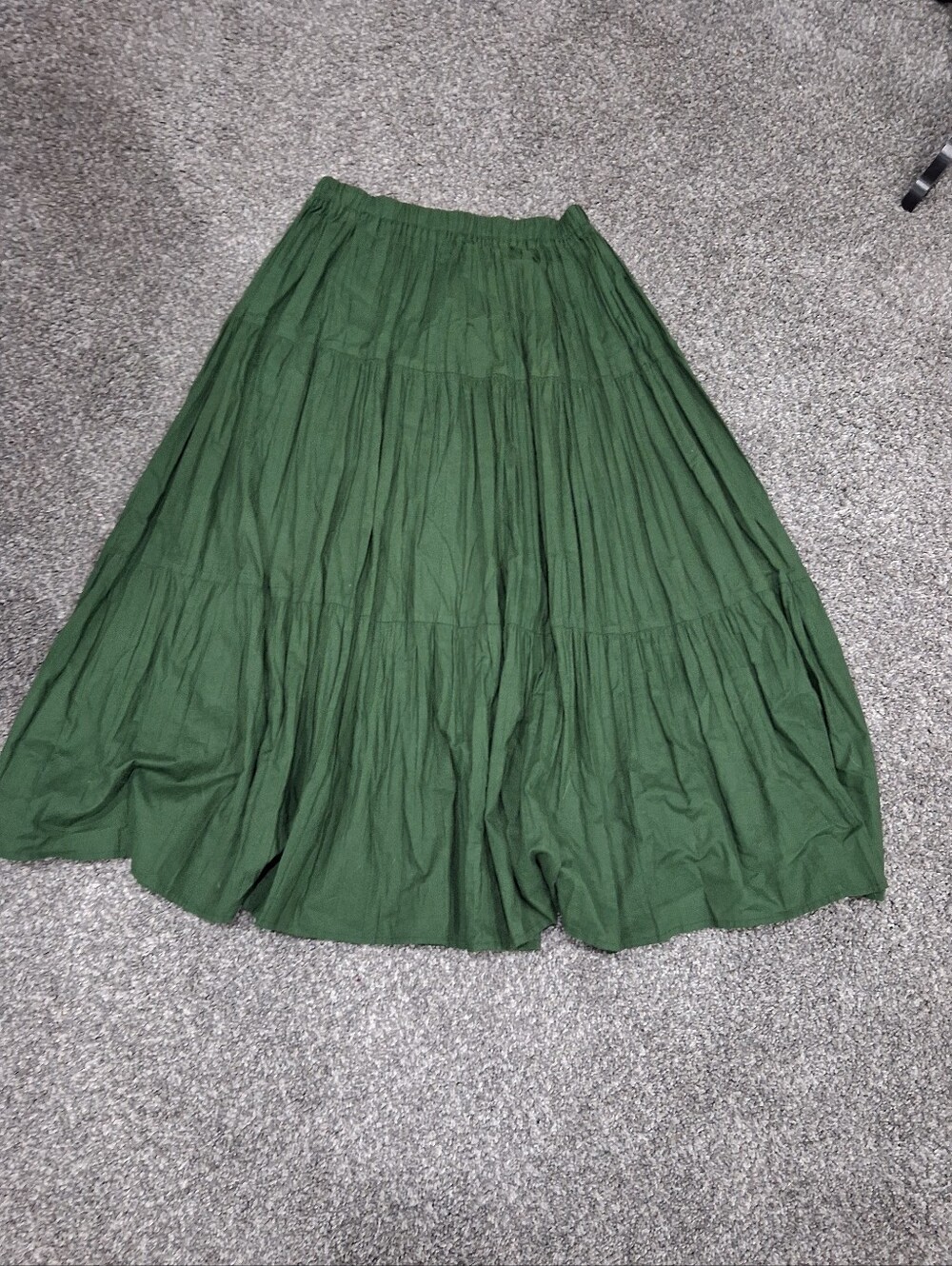 Vintage Dion Green Tiered Broomstick Midi Skirt .Size M